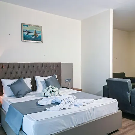 Hotell Lara Street *