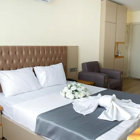 Lara Street Otel Antalya